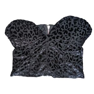 White Fox Boutique Cheetah Leopard Print Crop Top Size S